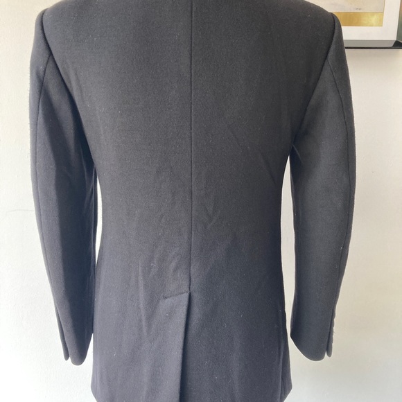 Women’s Prada black wool blazer! - Picture 4 of 8